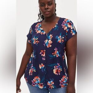 Torrid Top Womens Plus Size 4 Peach Floral Challis Button Fit & Flare Blouse